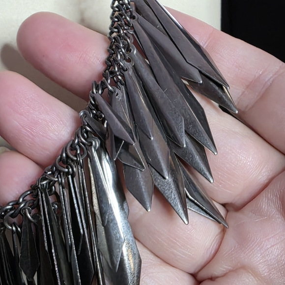 Metal Fringe Black Gloss Shards On Chain Necklace Heavy Weight - Picture 3 of 5